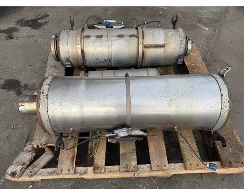 FREIGHTLINER  DPF (Diesel Particulate Filter)