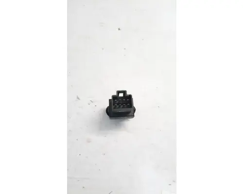 FREIGHTLINER  Dash  Console Switch