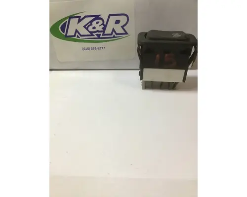 FREIGHTLINER  Dash  Console Switch