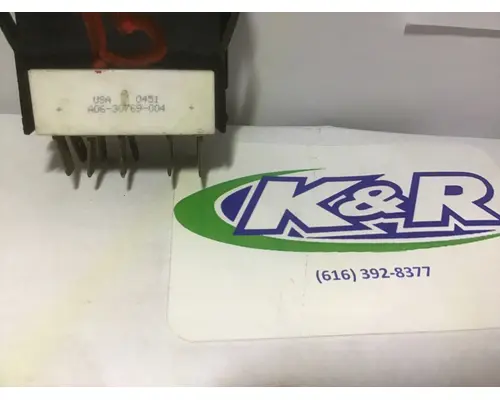 FREIGHTLINER  Dash  Console Switch