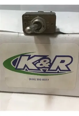 FREIGHTLINER  Dash / Console Switch