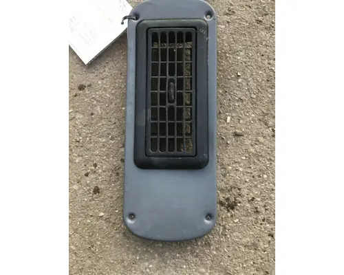 FREIGHTLINER  Dash  Console Switch