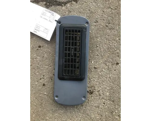 FREIGHTLINER  Dash  Console Switch