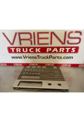 FREIGHTLINER  Dash Panel