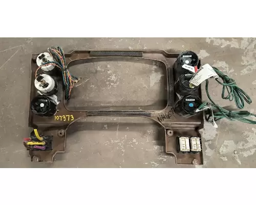 FREIGHTLINER  Dash Panel