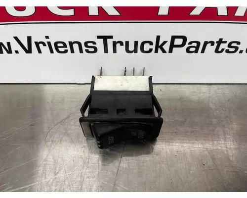 FREIGHTLINER  DashConsole Switch