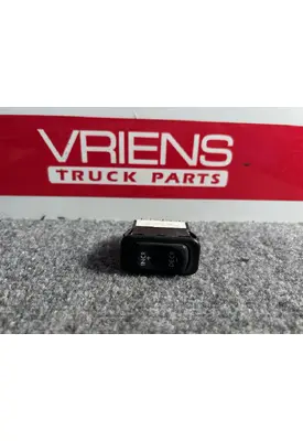 FREIGHTLINER  Dash/Console Switch