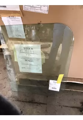 FREIGHTLINER  Door Glass, Front