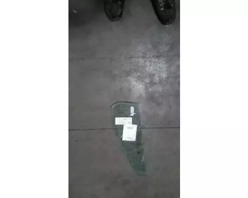 FREIGHTLINER  Door Vent Glass, Front
