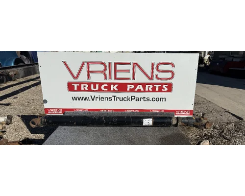 FREIGHTLINER  Drive Shaft, Front