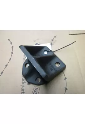 FREIGHTLINER  Engine Mount