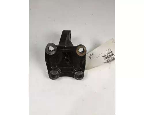 FREIGHTLINER  Engine Mounts