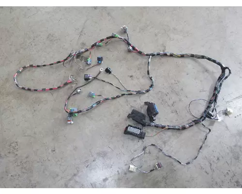 FREIGHTLINER  Engine Wiring Harness