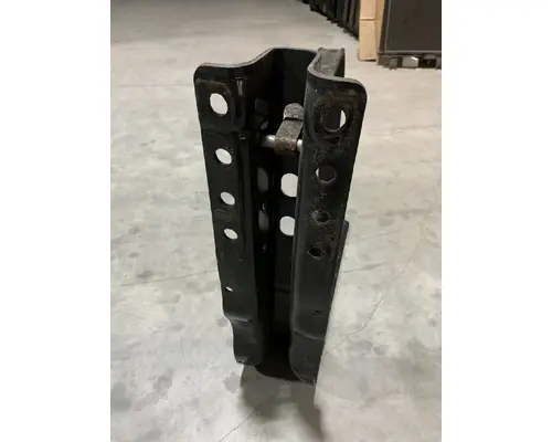 FREIGHTLINER  FUEL TANK STRAPBRACKET