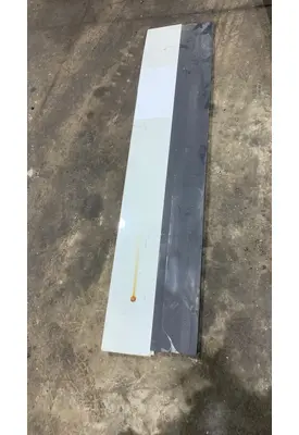 FREIGHTLINER  Fairing Sleeper/Cab Extension
