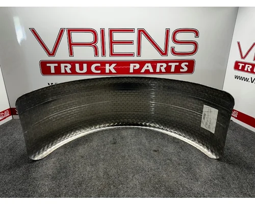 FREIGHTLINER  Fender