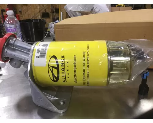 FREIGHTLINER  FuelWater Separator