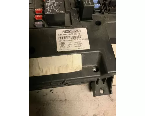 FREIGHTLINER  Fuse Box