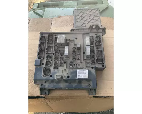 FREIGHTLINER  Fuse Box