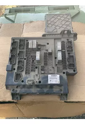 FREIGHTLINER  Fuse Box
