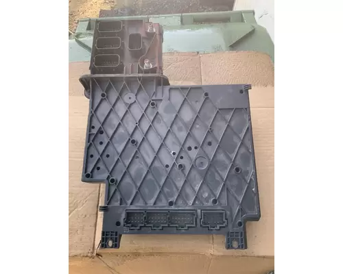FREIGHTLINER  Fuse Box