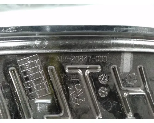 FREIGHTLINER  GRILLE