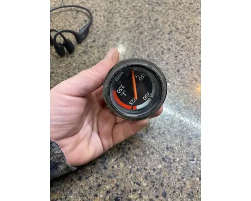 FREIGHTLINER  Gauges (all)