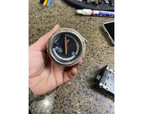 FREIGHTLINER  Gauges (all)