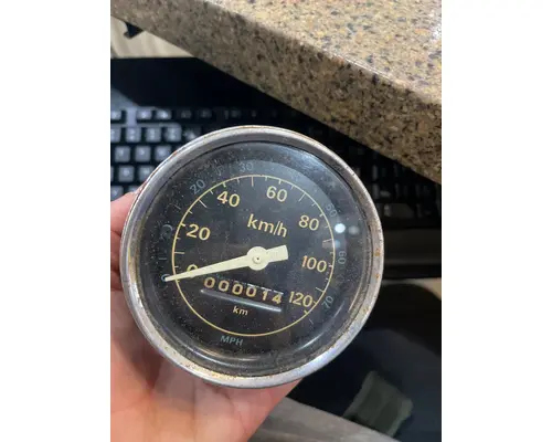 FREIGHTLINER  Gauges (all)