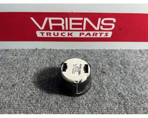 FREIGHTLINER  Gauges (all)