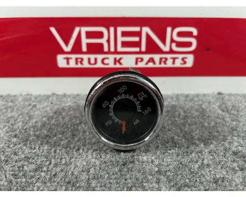 FREIGHTLINER  Gauges (all)