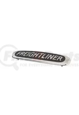 FREIGHTLINER  Grille Emblem