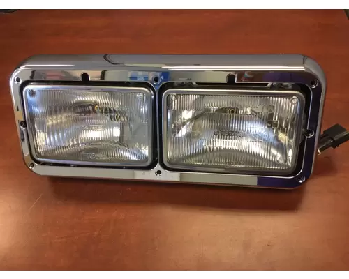 FREIGHTLINER  HEADLAMP ASSEMBLY