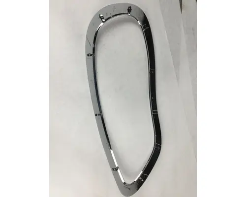 FREIGHTLINER  HEADLAMP BEZEL