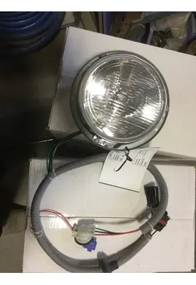 FREIGHTLINER  HEADLAMP
