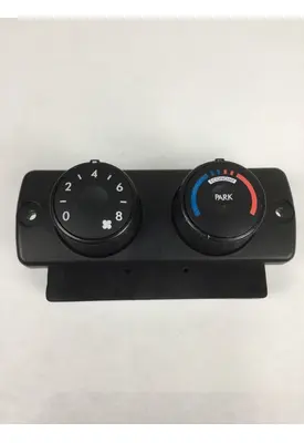 FREIGHTLINER  HEATER CONTROL