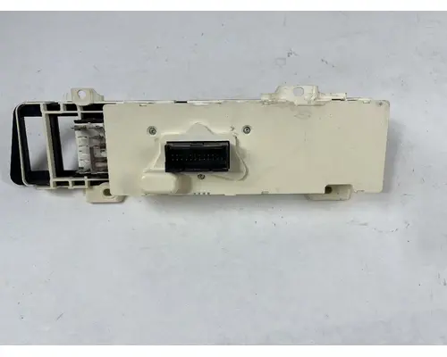 FREIGHTLINER  HEATER CONTROL