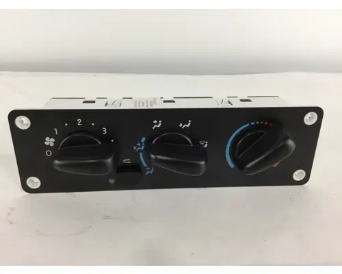 FREIGHTLINER  HEATER CONTROL