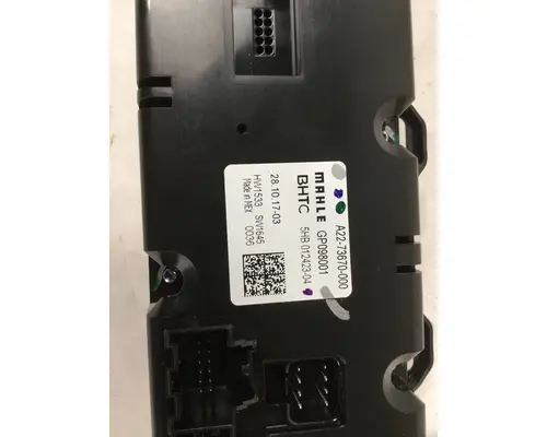 FREIGHTLINER  HEATER CONTROL