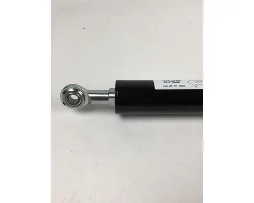 FREIGHTLINER  HOOD STRUT