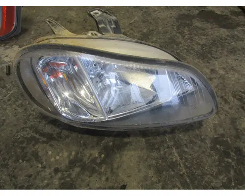 FREIGHTLINER  Headlamp Assembly