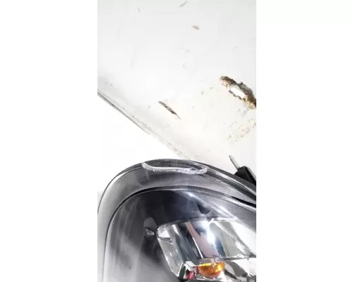 FREIGHTLINER  Headlamp Assembly