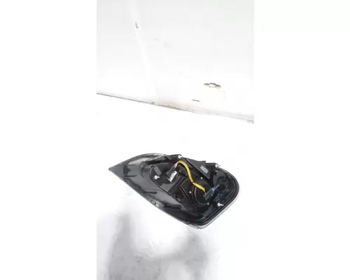 FREIGHTLINER  Headlamp Assembly