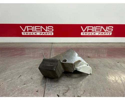 FREIGHTLINER  Hood Parts