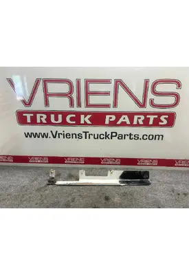FREIGHTLINER  Hood Parts