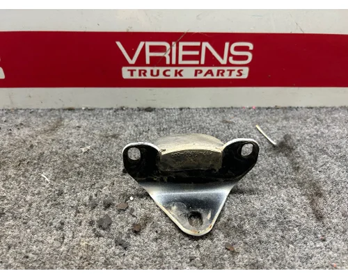 FREIGHTLINER  Hood Parts