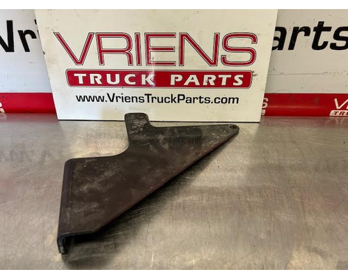 FREIGHTLINER  Hood Parts