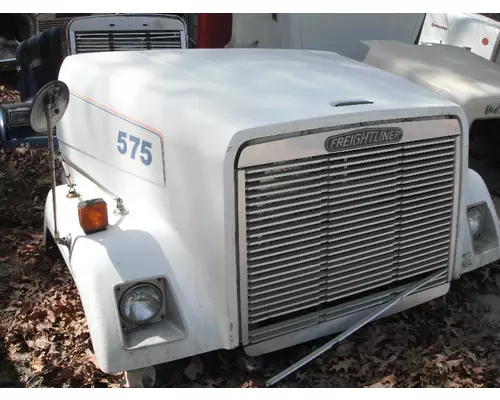 FREIGHTLINER  Hood