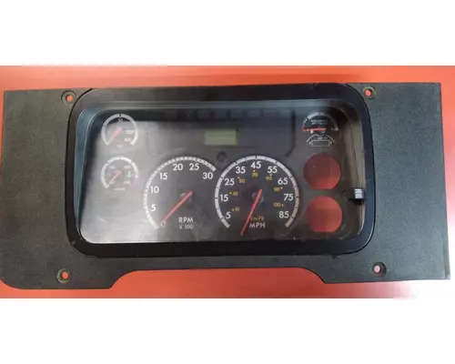 FREIGHTLINER  Instrument Cluster