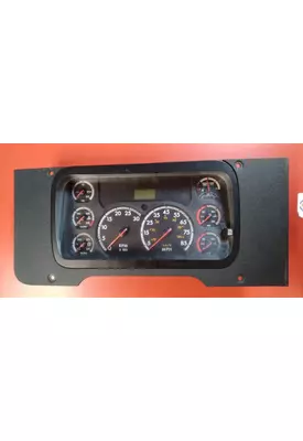 FREIGHTLINER  Instrument Cluster